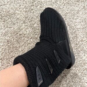 BearPaw Black Knit Footwear